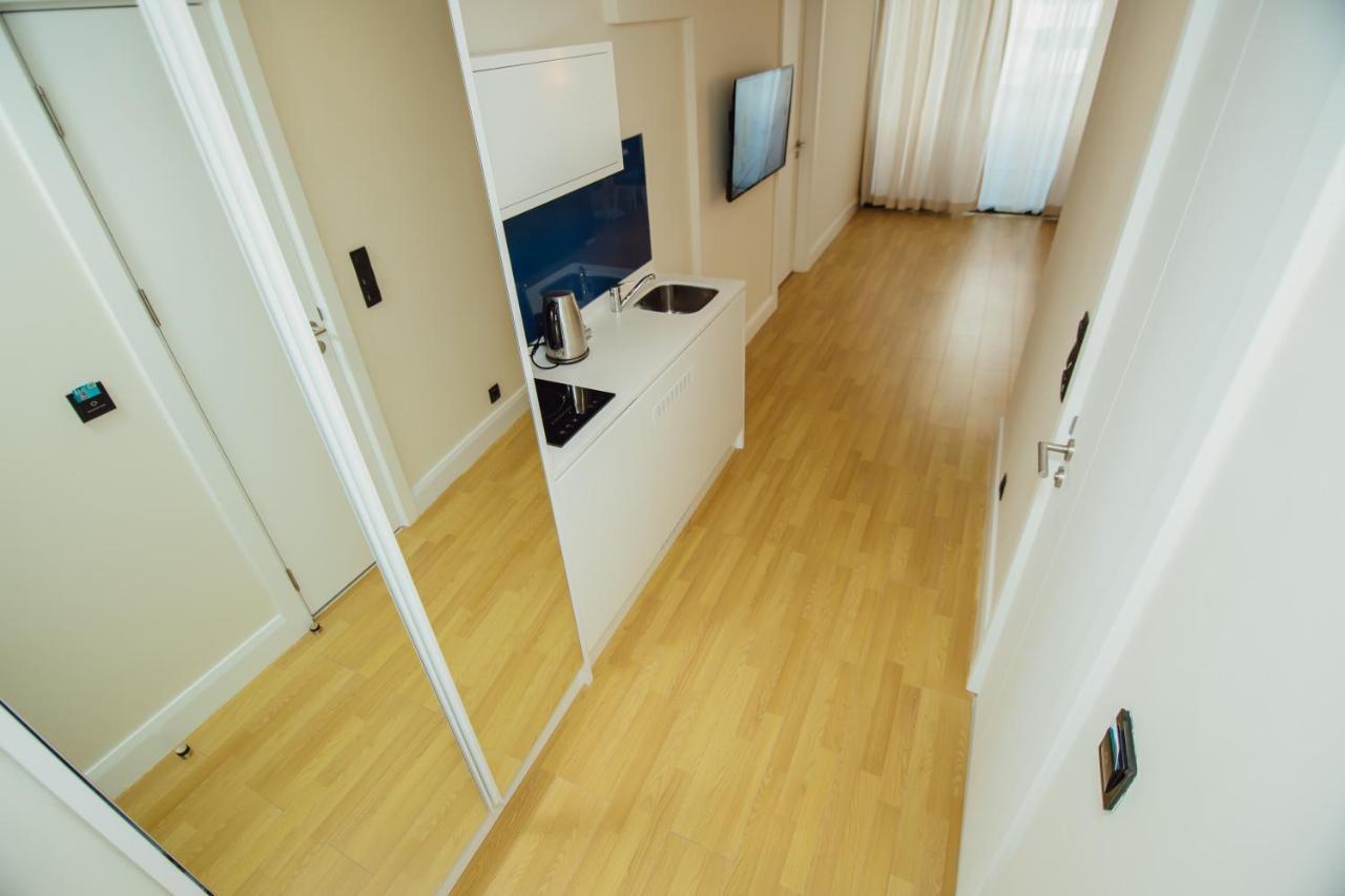 Premium Aparthotel With Sea View Batumi Bagian luar foto