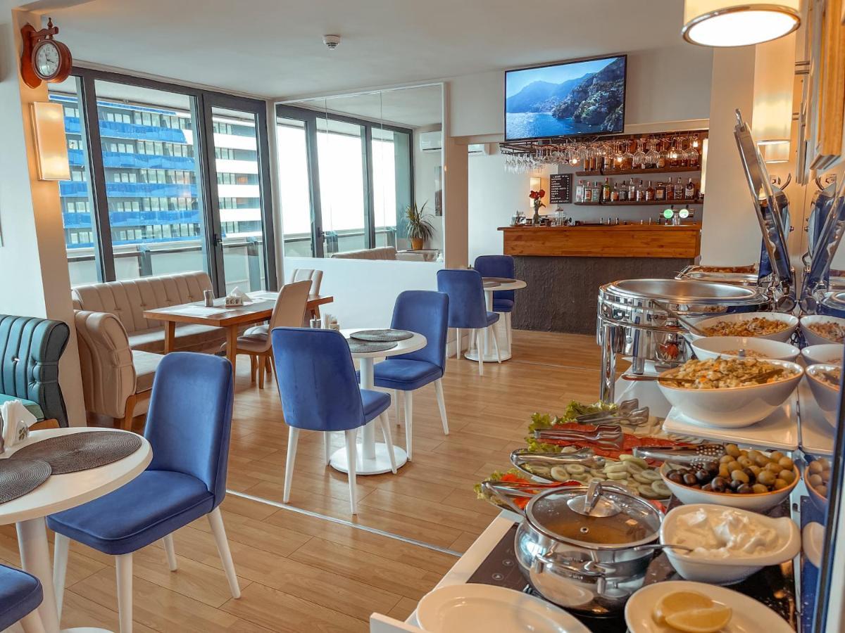 Premium Aparthotel With Sea View Batumi Bagian luar foto